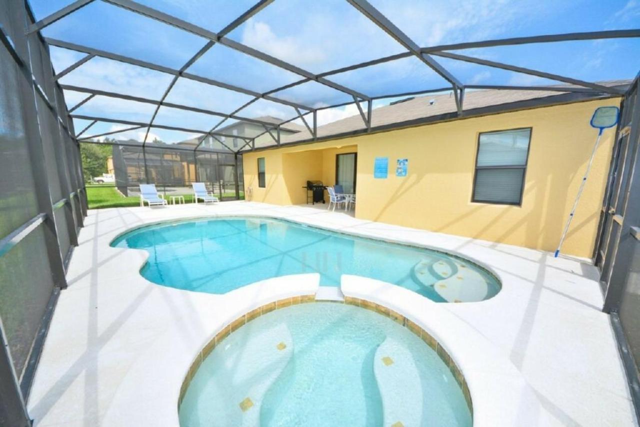Make Memories With Your Family And Friends In This Beautiful Home 1014 Loughman Extérieur photo